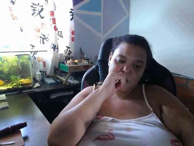 beautifulchubbyqueen webcam