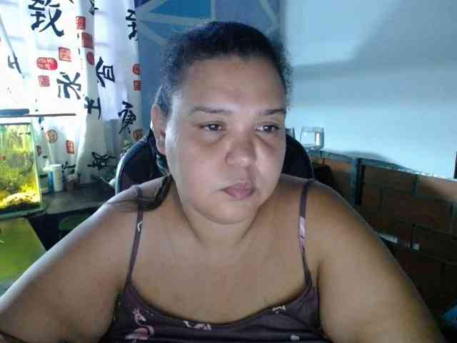 beautifulchubbyqueen webcam