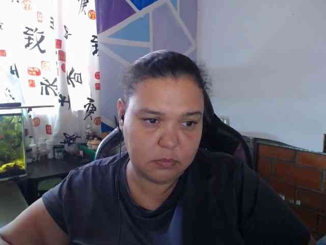 beautifulchubbyqueen webcam