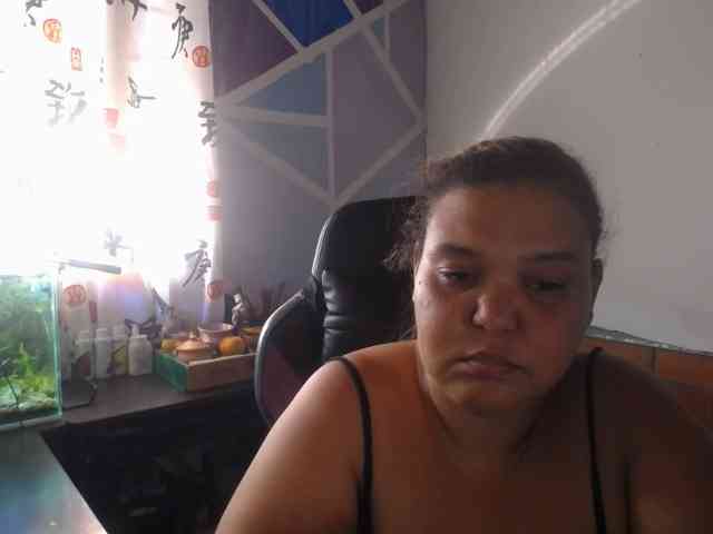 beautifulchubbyqueen webcam