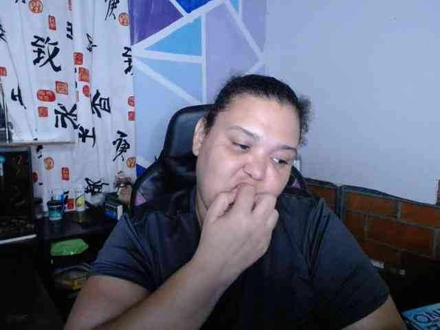 beautifulchubbyqueen webcam