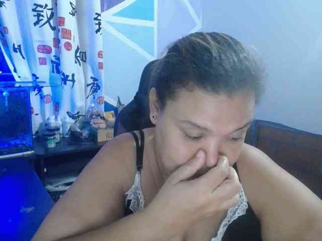 beautifulchubbyqueen webcam