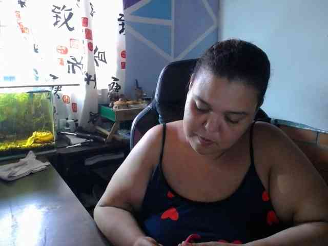 beautifulchubbyqueen webcam