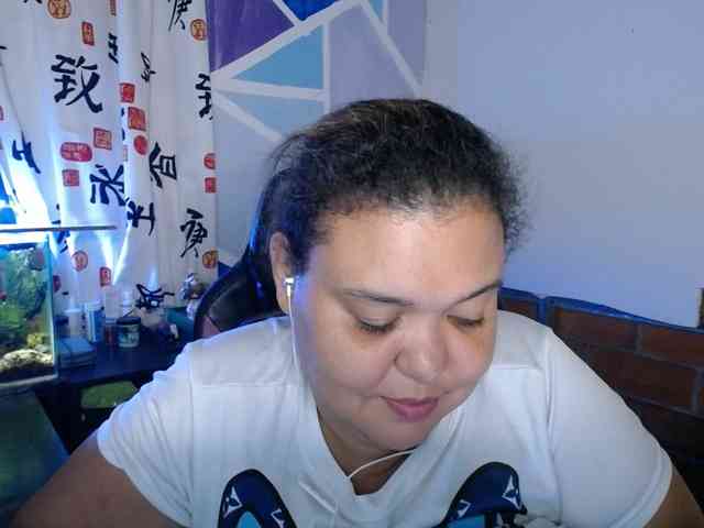 beautifulchubbyqueen webcam