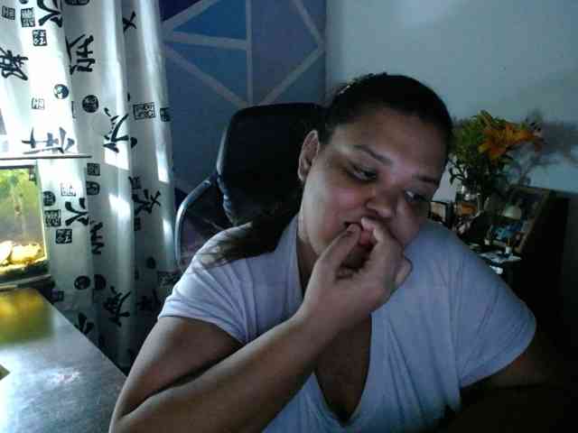 beautifulchubbyqueen webcam
