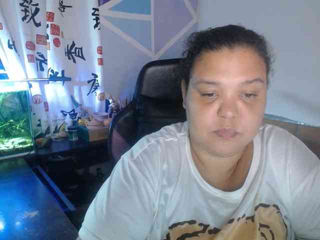 beautifulchubbyqueen webcam