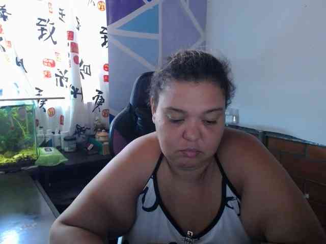 beautifulchubbyqueen webcam