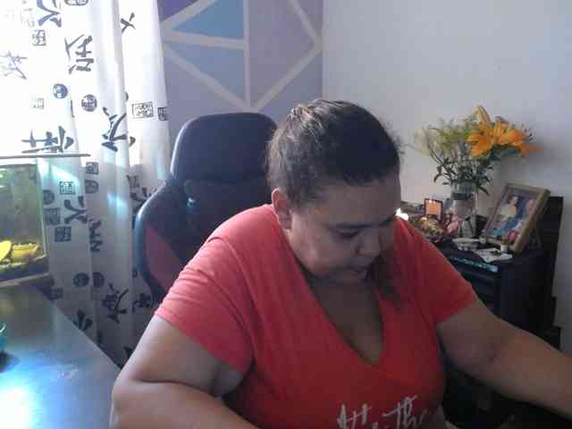 beautifulchubbyqueen webcam