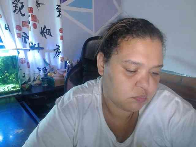 beautifulchubbyqueen webcam