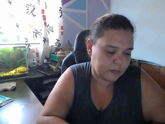 beautifulchubbyqueen webcam