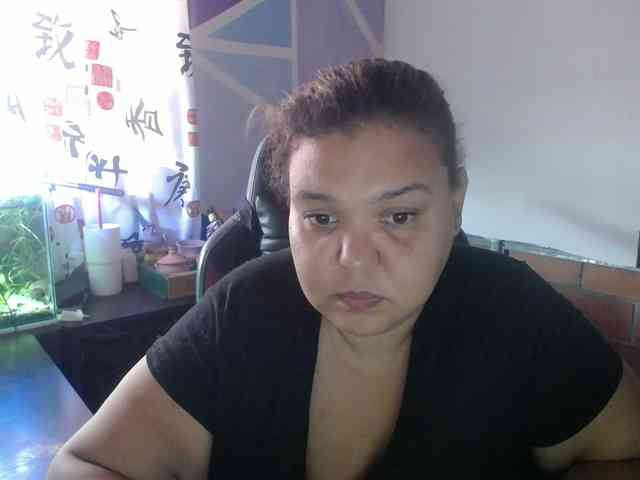 beautifulchubbyqueen webcam