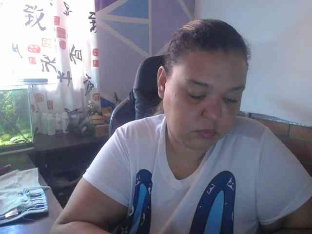 beautifulchubbyqueen webcam