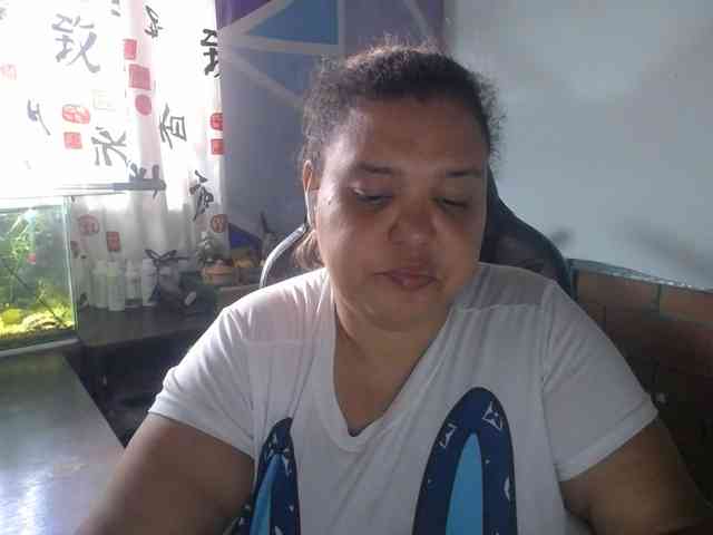 beautifulchubbyqueen webcam