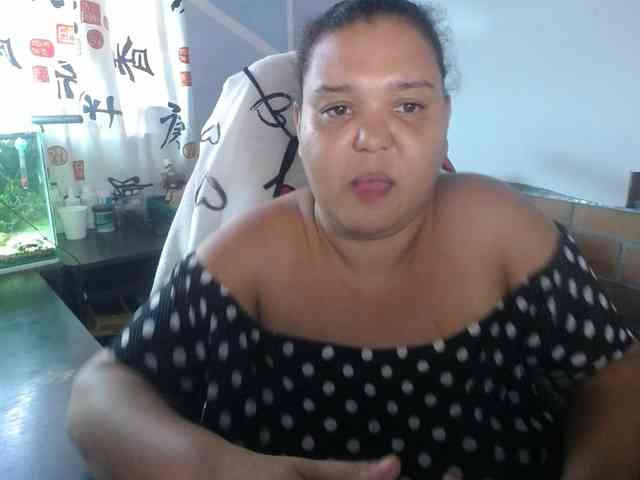 beautifulchubbyqueen webcam