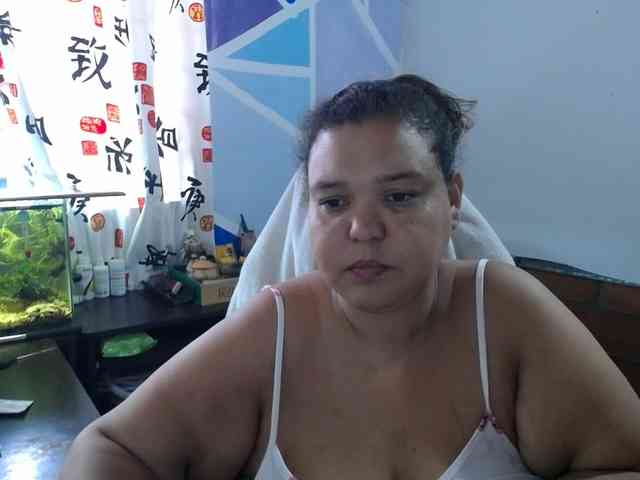 beautifulchubbyqueen's live room