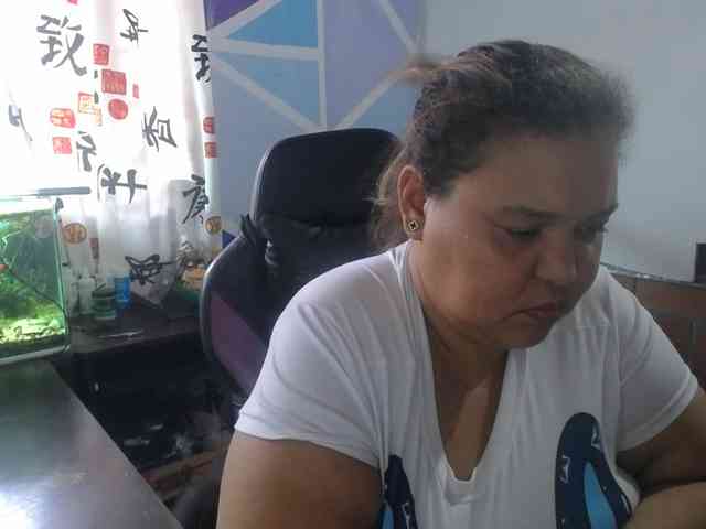 beautifulchubbyqueen webcam