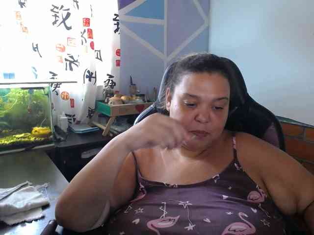 beautifulchubbyqueen webcam