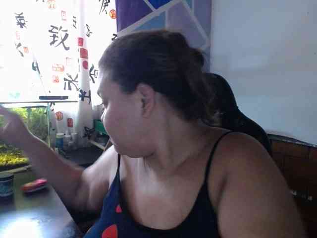 beautifulchubbyqueen webcam