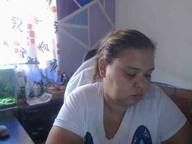beautifulchubbyqueen webcam