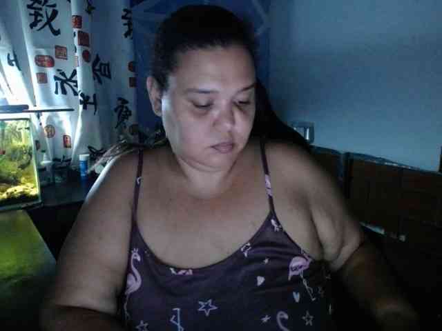 beautifulchubbyqueen webcam