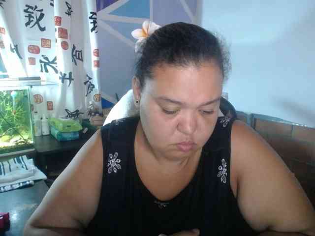 beautifulchubbyqueen webcam