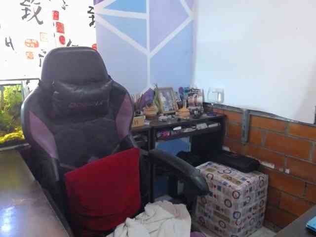 beautifulchubbyqueen webcam