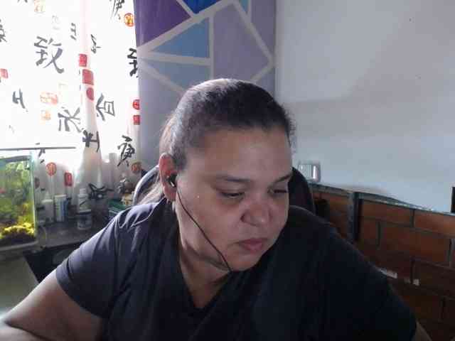 beautifulchubbyqueen webcam