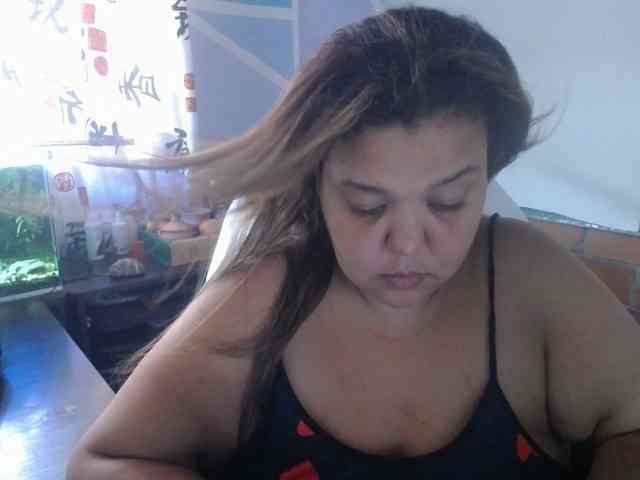 beautifulchubbyqueen webcam