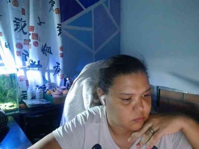 beautifulchubbyqueen webcam