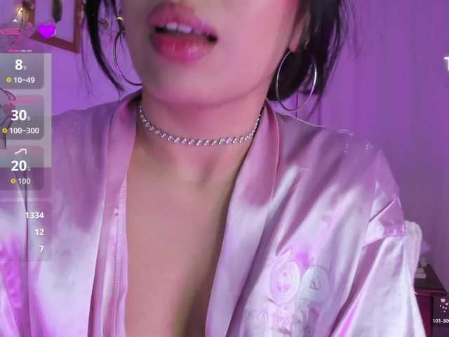 Rosielee live cam on BongaCams