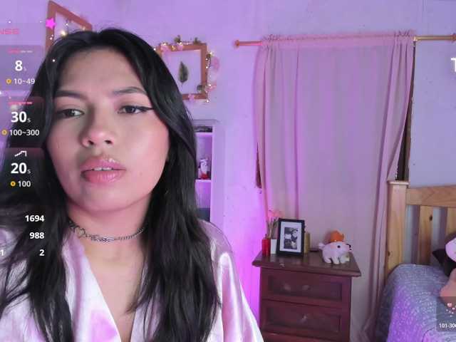 Rosielee live cam on BongaCams