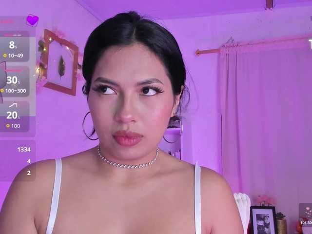 Rosielee live cam on BongaCams