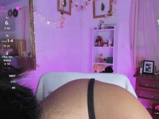 Rosielee live cam on BongaCams