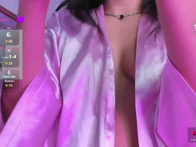 Rosielee live cam on BongaCams