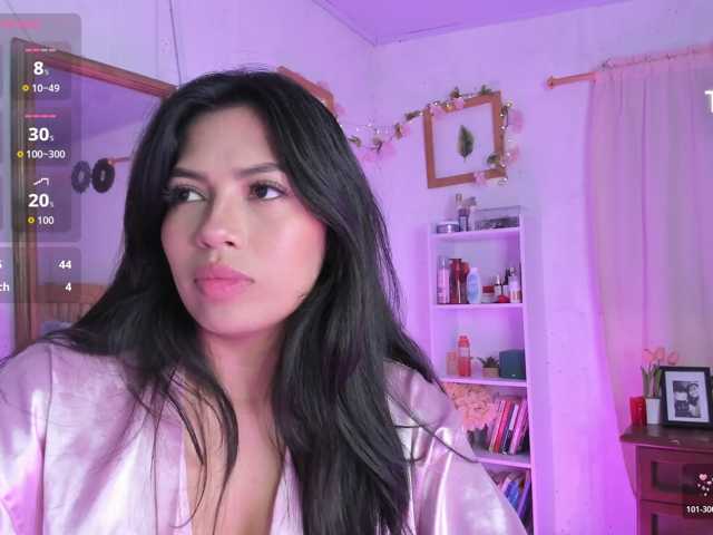 Rosielee live cam on BongaCams