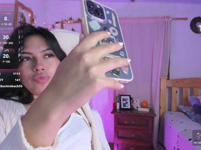 Rosielee live cam on BongaCams