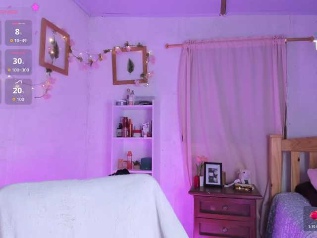 Rosielee live cam on BongaCams