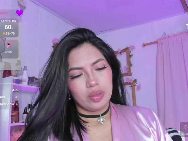 Rosielee live cam on BongaCams