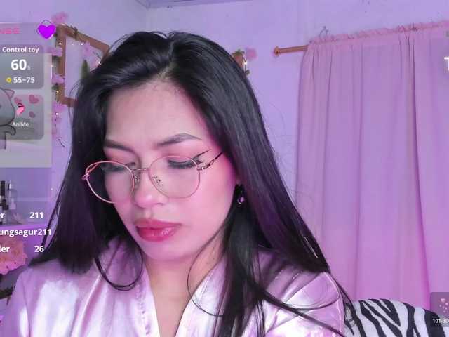 Rosielee live cam on BongaCams