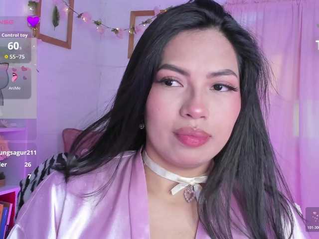 Rosielee live cam on BongaCams