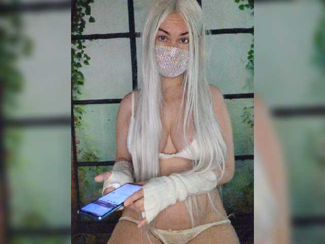 Kuca live cam on BongaCams