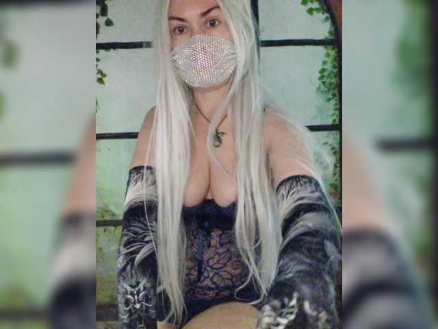 Kuca live cam on BongaCams