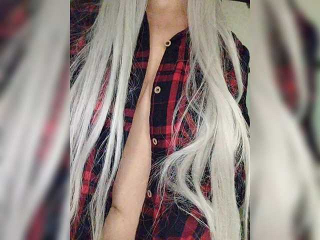 Kuca live cam on BongaCams