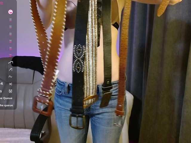 SabrinaSun live webcam show
