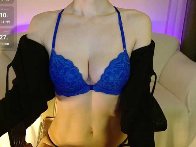 SabrinaSun live cam on BongaCams