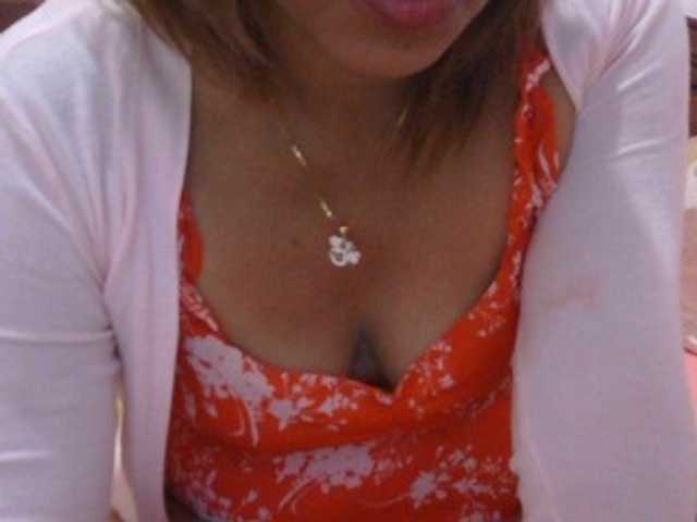 Mielly live cam on BongaCams