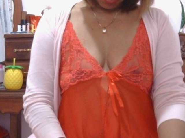 Mielly live cam on BongaCams