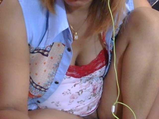 Mielly live cam on BongaCams