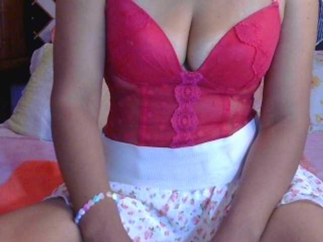 Mielly live cam preview