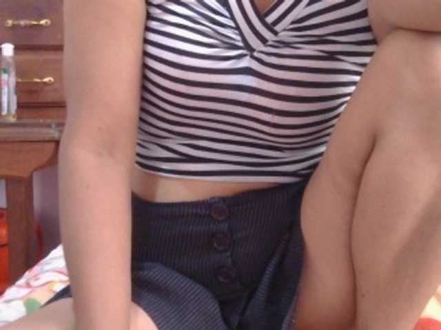 Mielly live cam on BongaCams